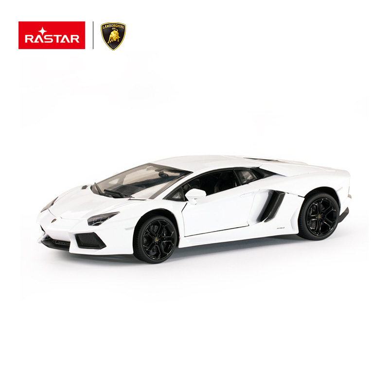 Die cast1:18 Lamborghini Aventador LP700